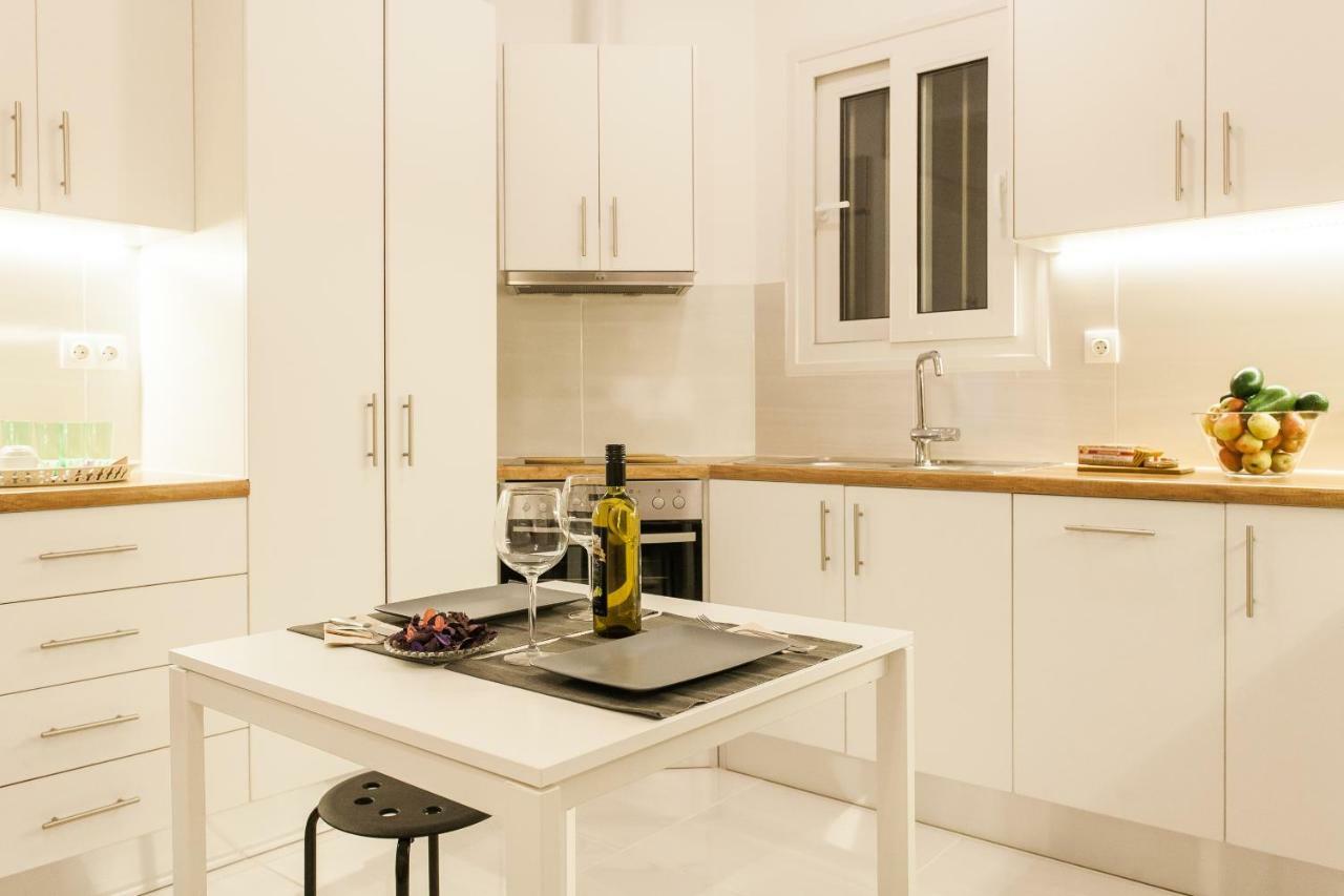 Classy Private Double Rooms In Apartment Next To Acropolis Athens Exterior photo